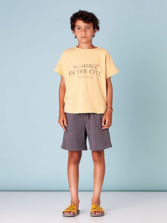 Camiseta "Summer in the City" amarilla Tocoto Vintage 